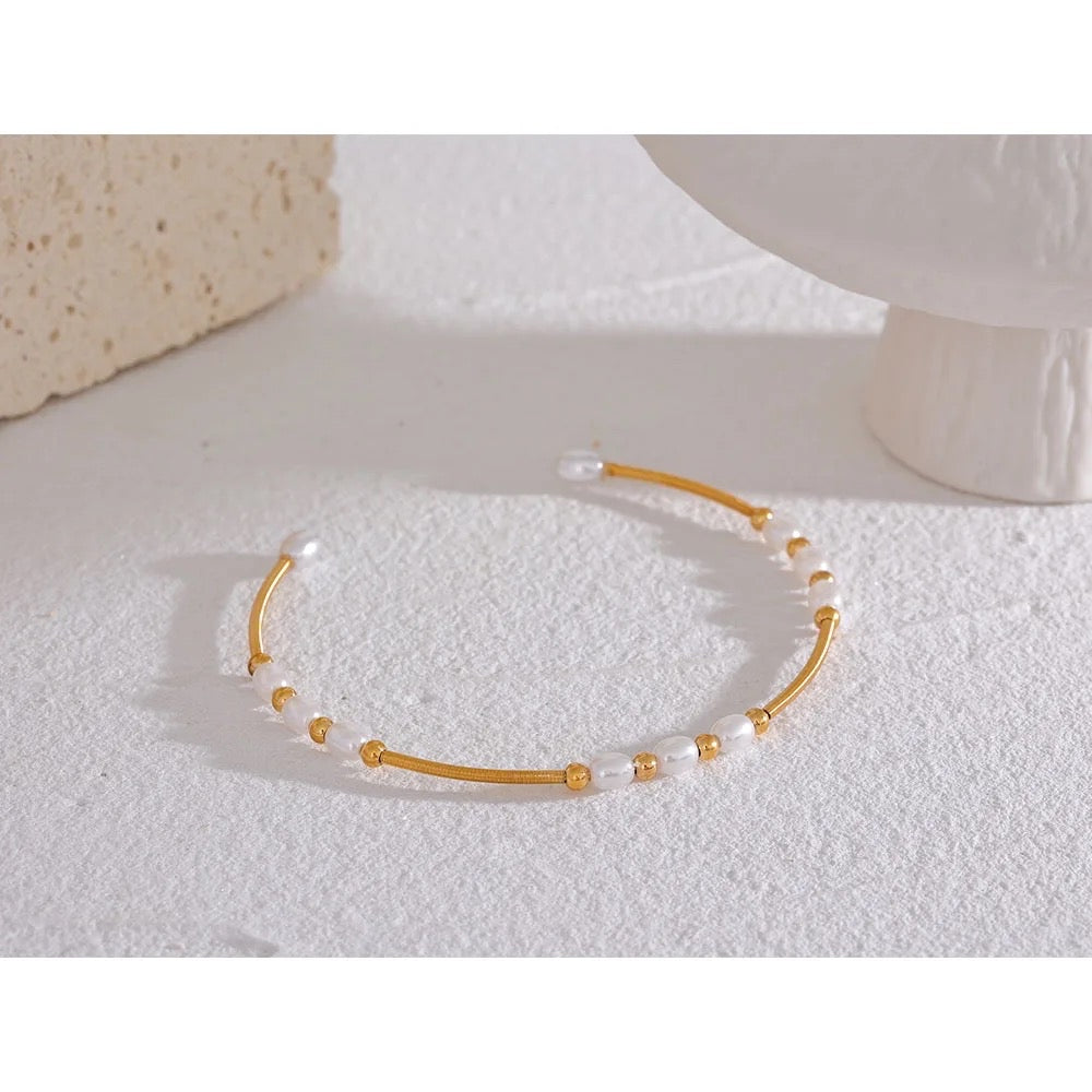 Pearl cuff bracelet