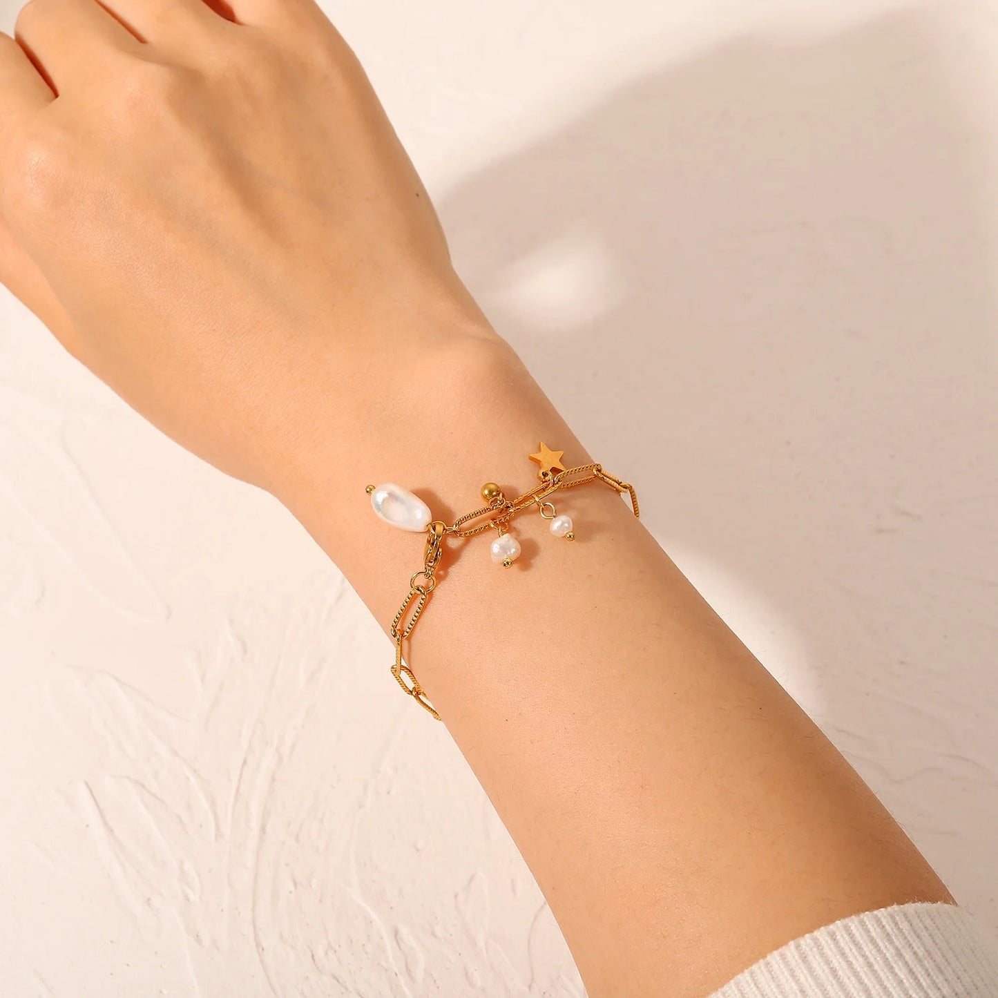 Star pearls paper clip bracelet