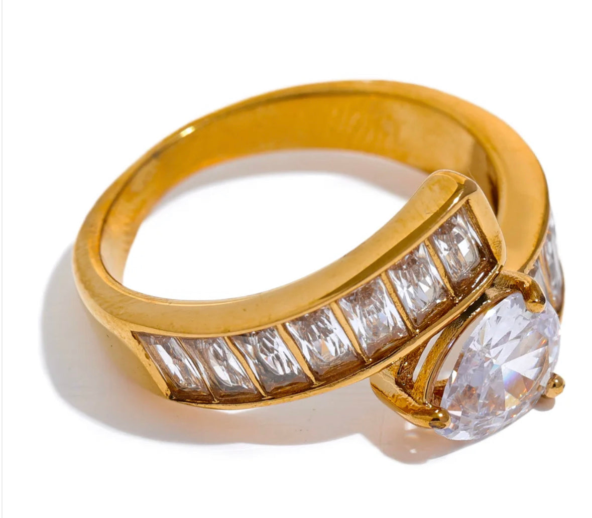 Luxury adjustable ring