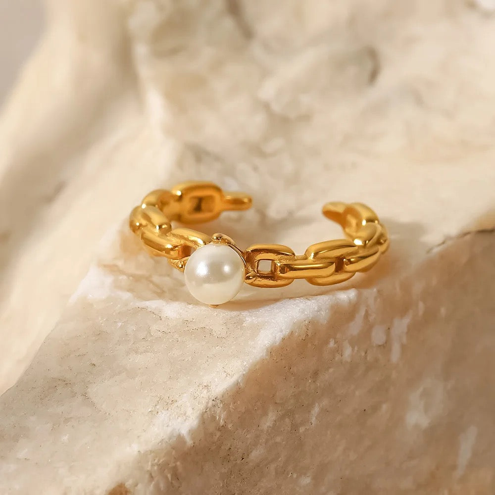 Pearl adjustable ring