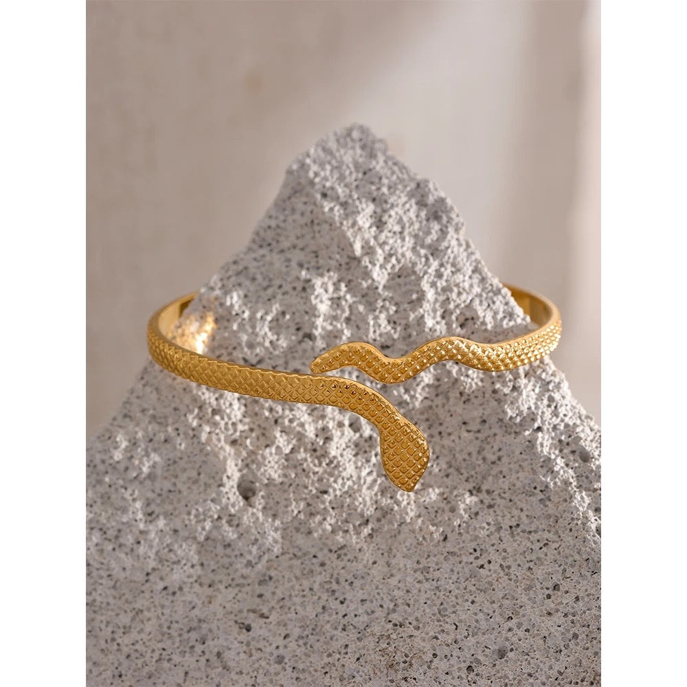 Snake cuff bracelet
