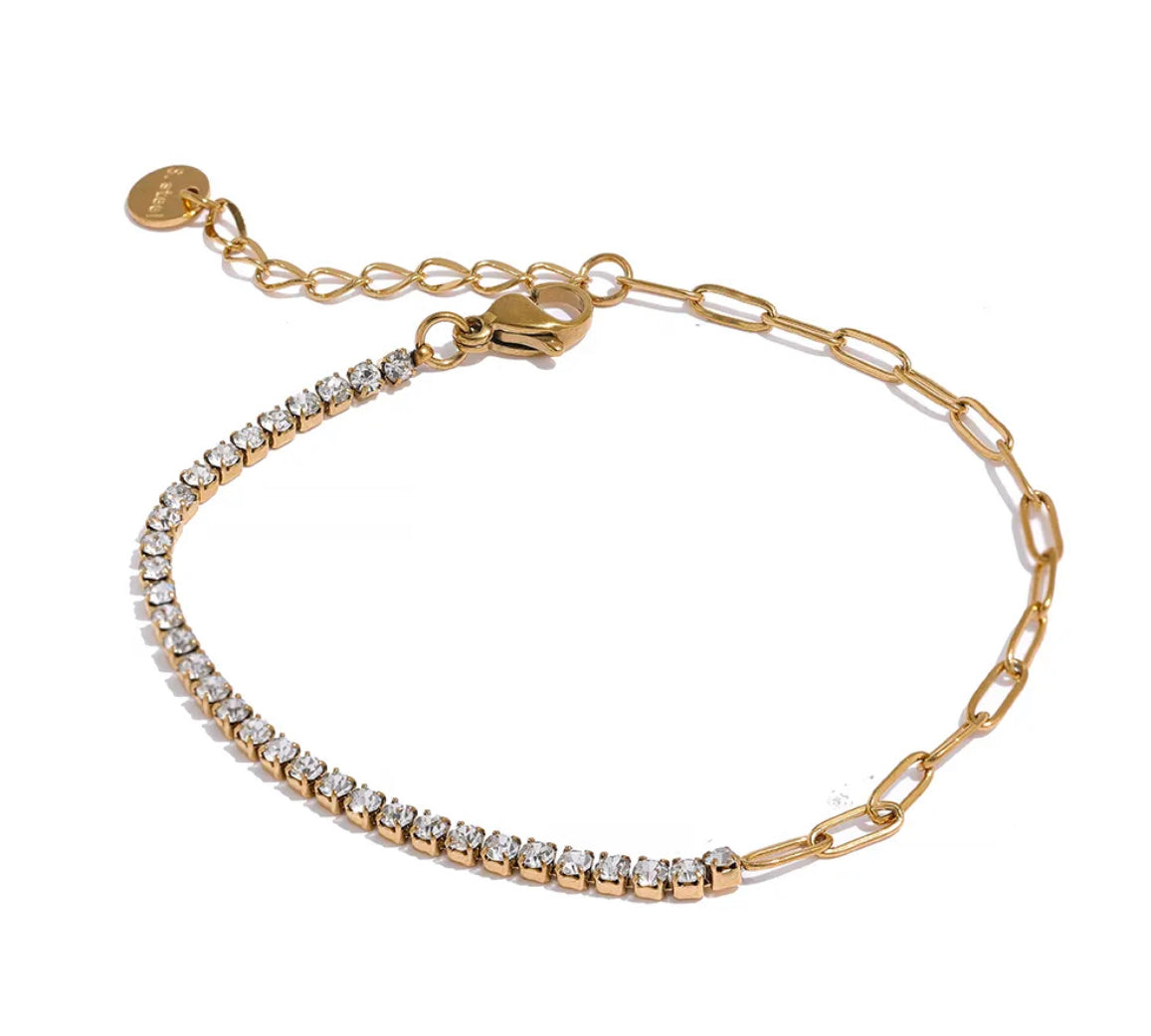 Delicate bracelet