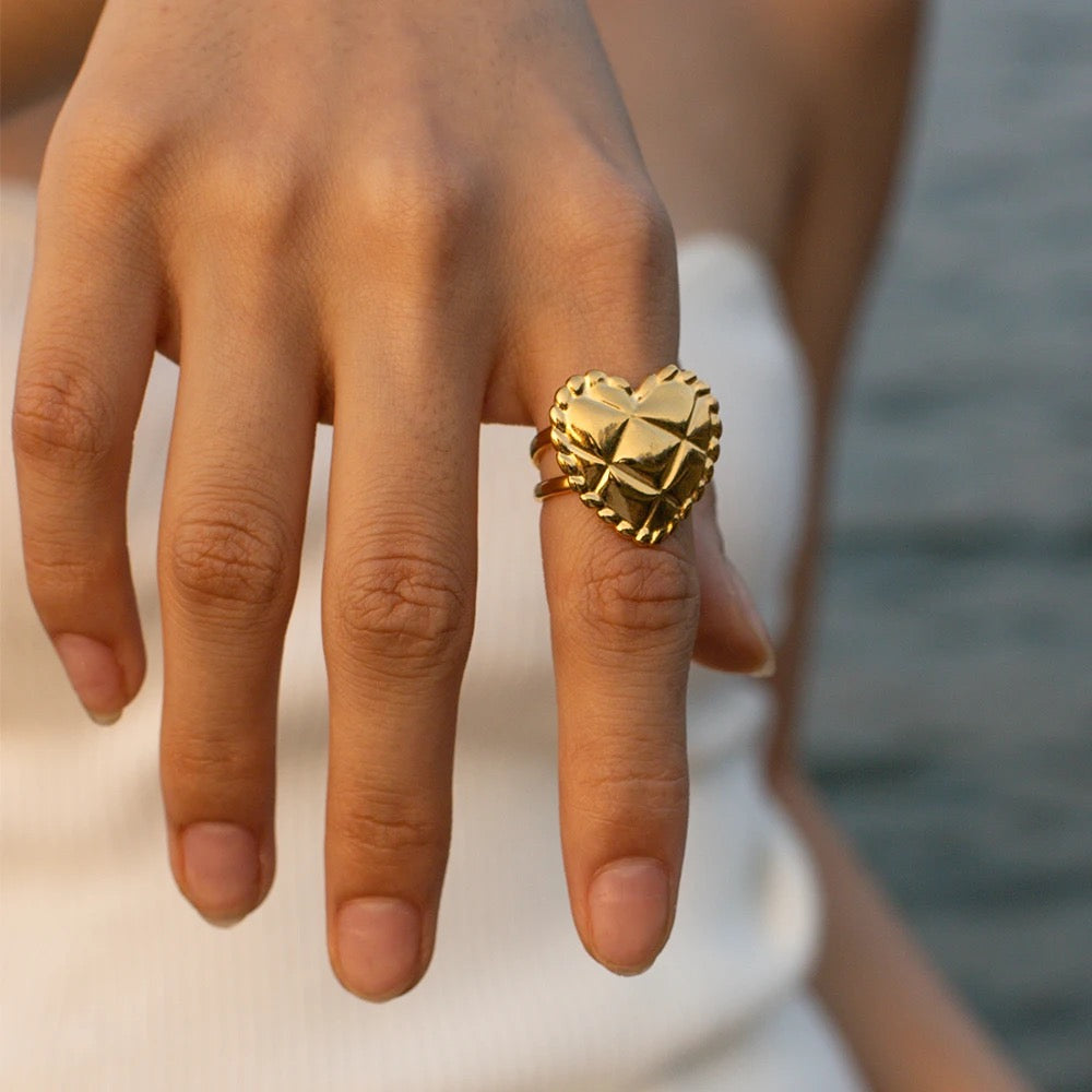 Heart texture adjustable ring