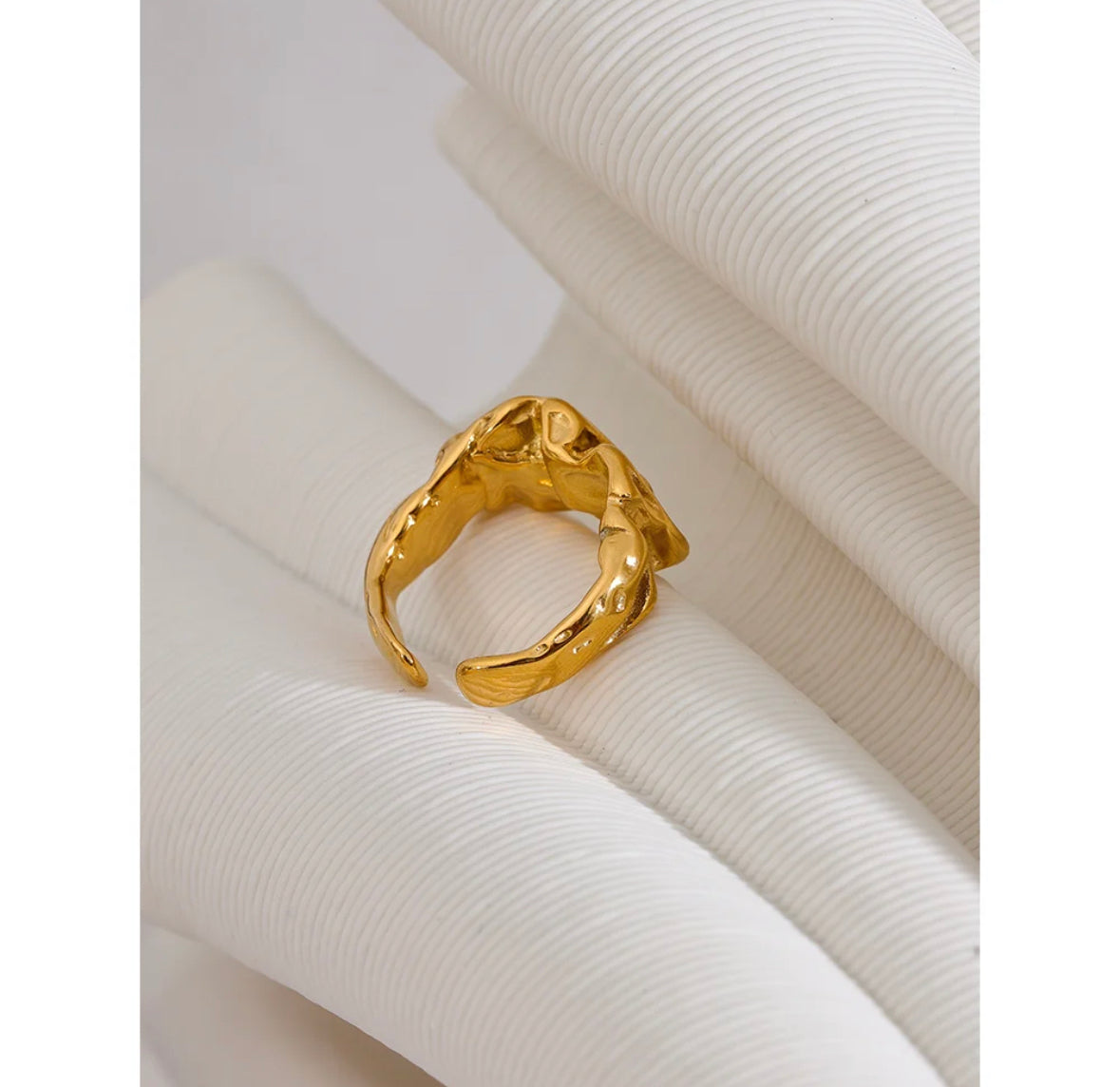 Texture adjustable ring