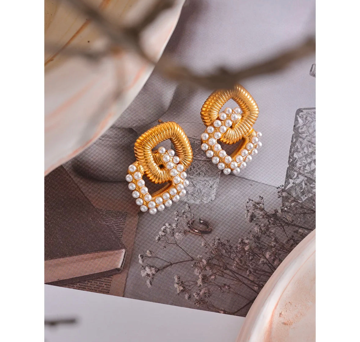 Vintage square elegant earring