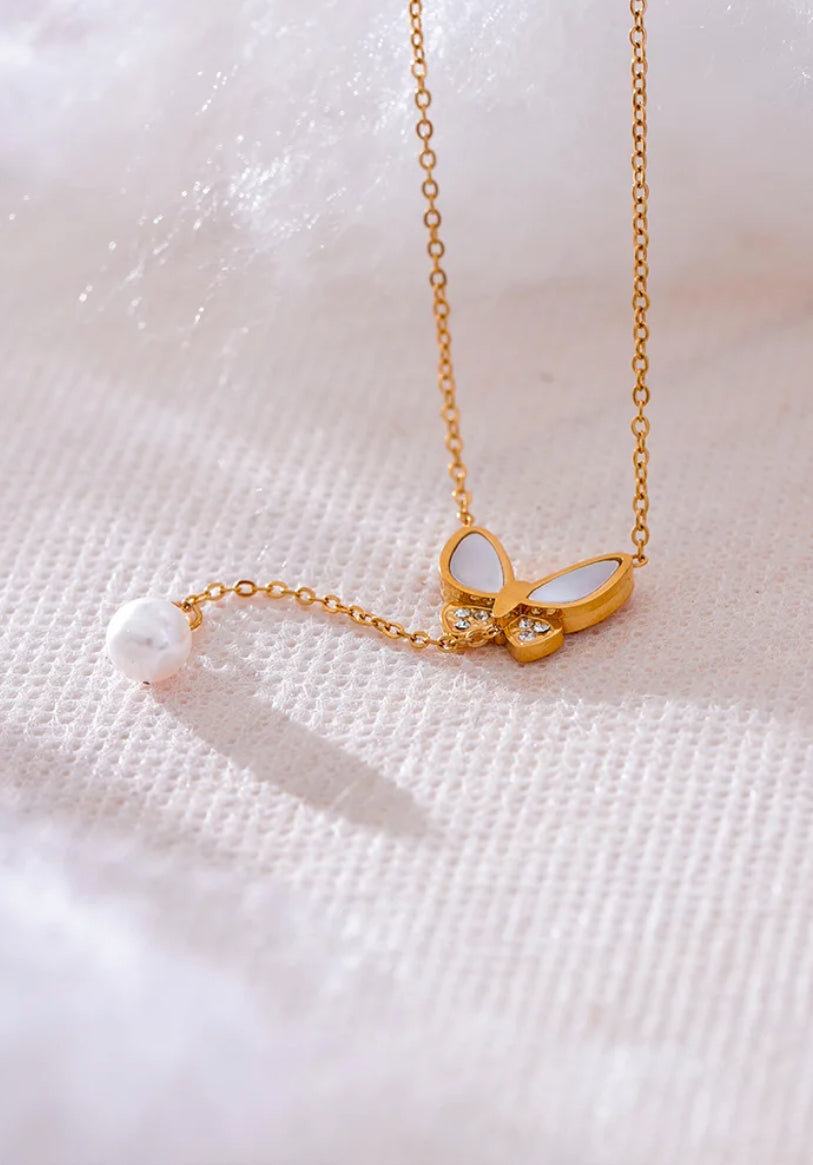Natural shell butterfly drop pearl necklace