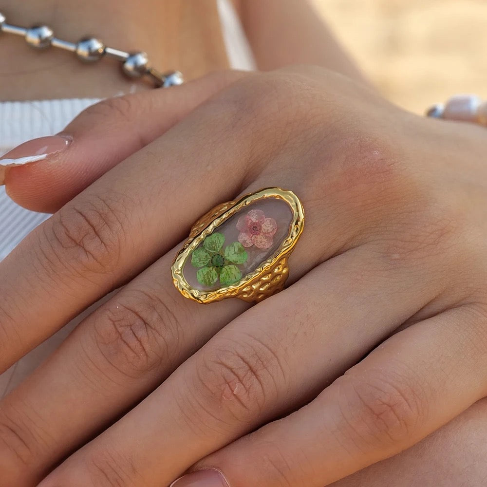 Flowers adjustable ring