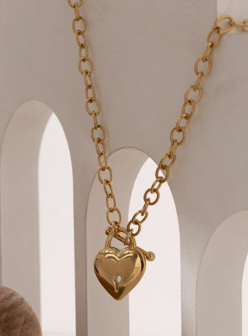 Heart chunky necklace