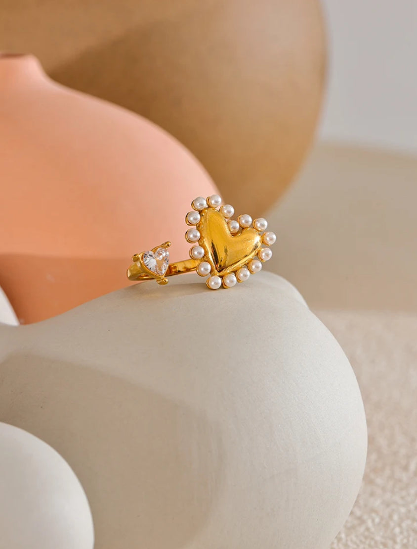 Double heart adjustable ring