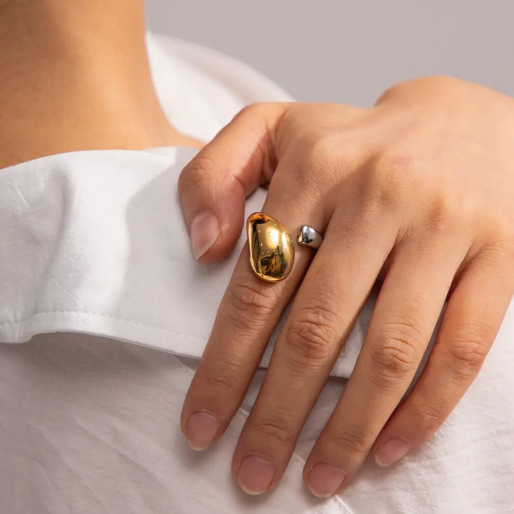 Water drop two tone adjustable ring