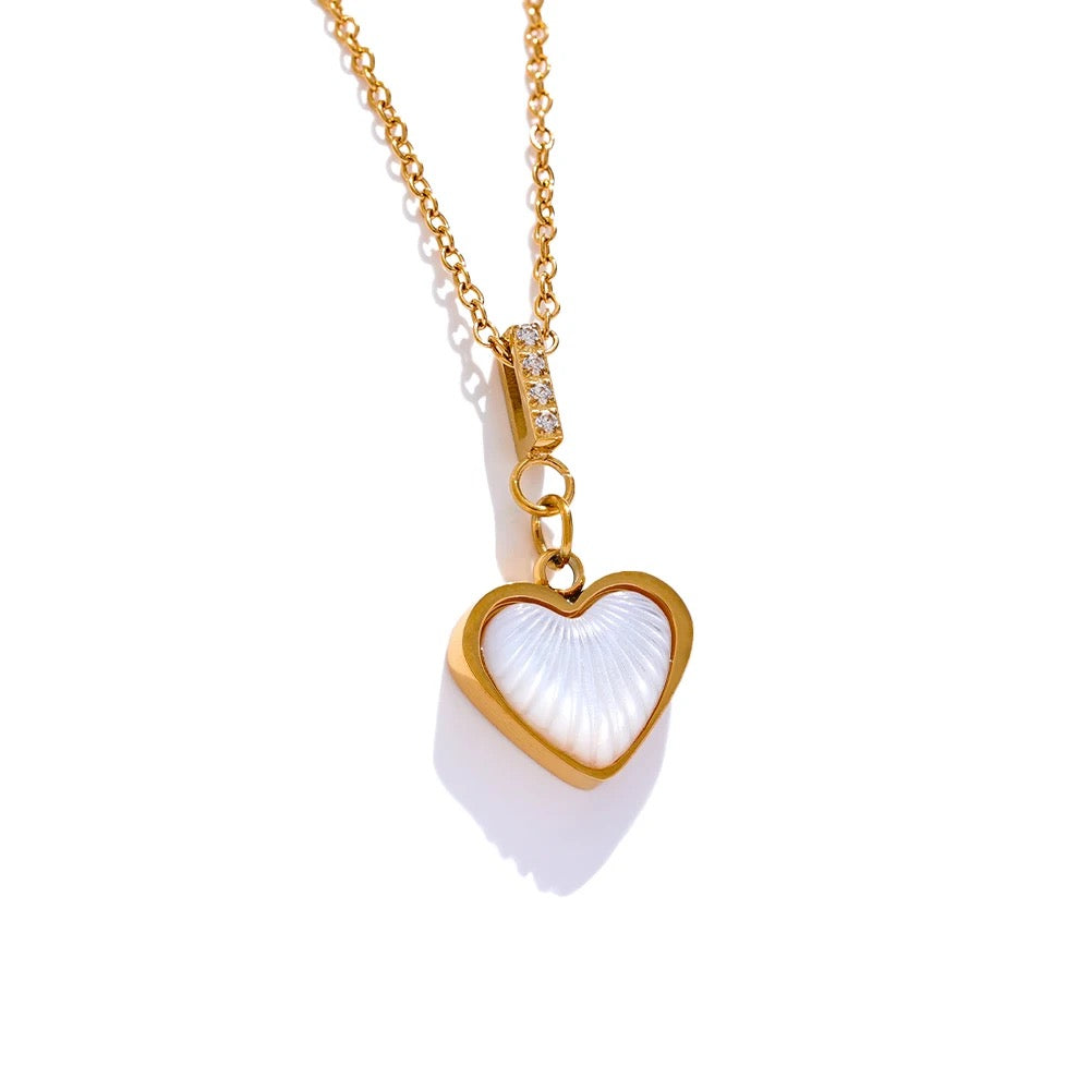 Natural shell heart necklace
