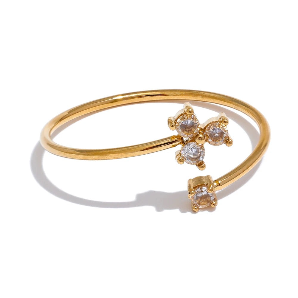 This flower adjustable ring