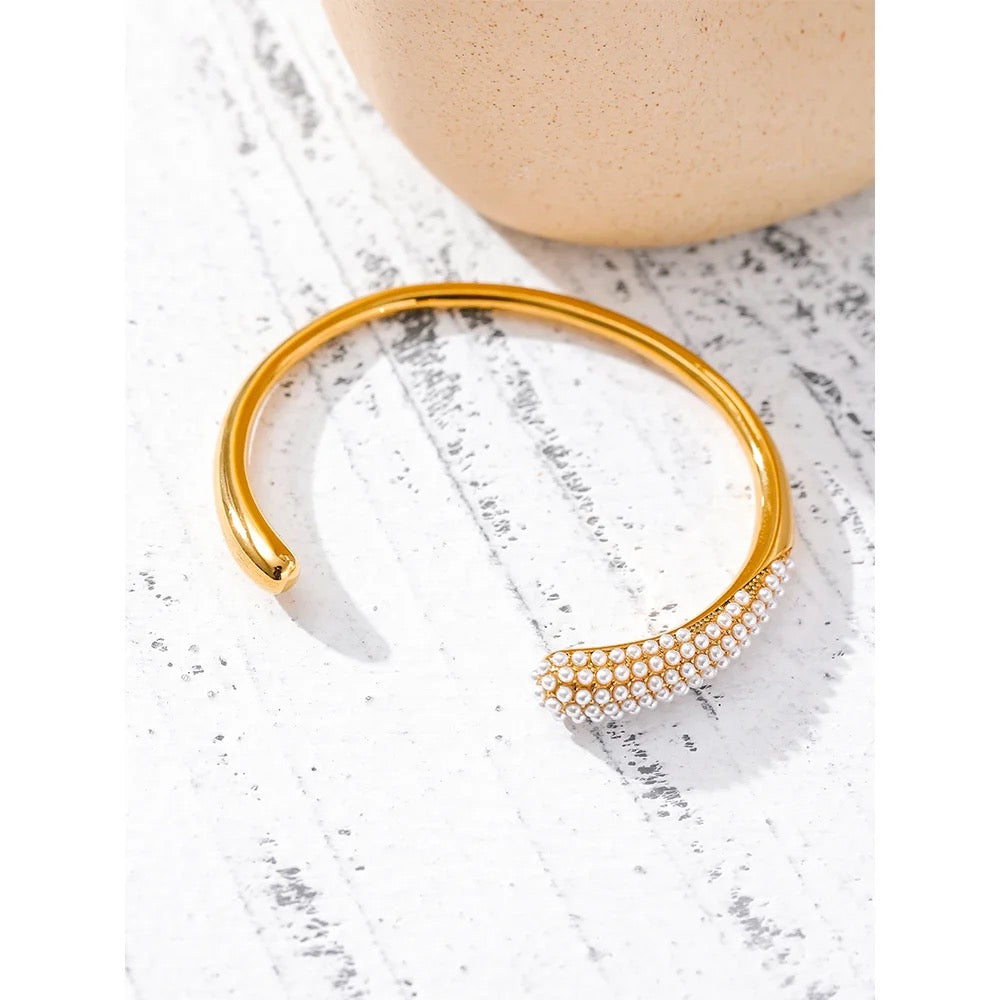 Pearl cuff bracelet