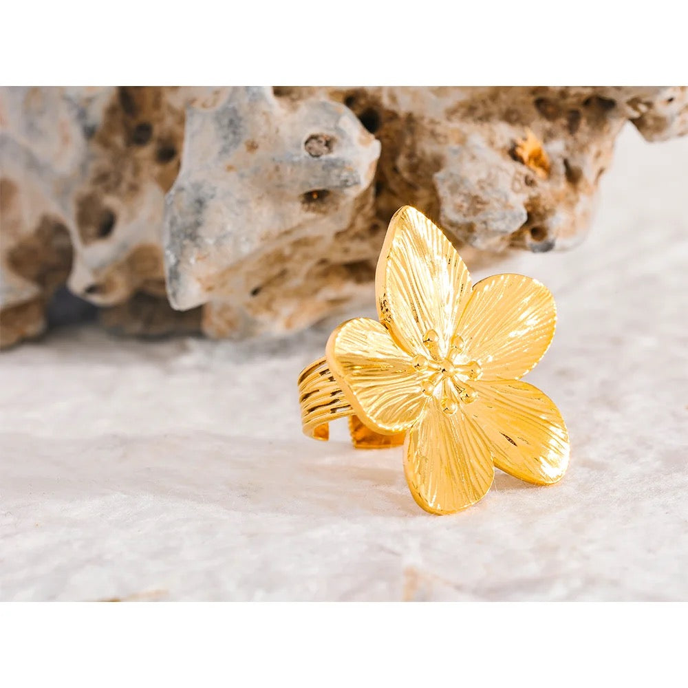 Big flower adjustable ring