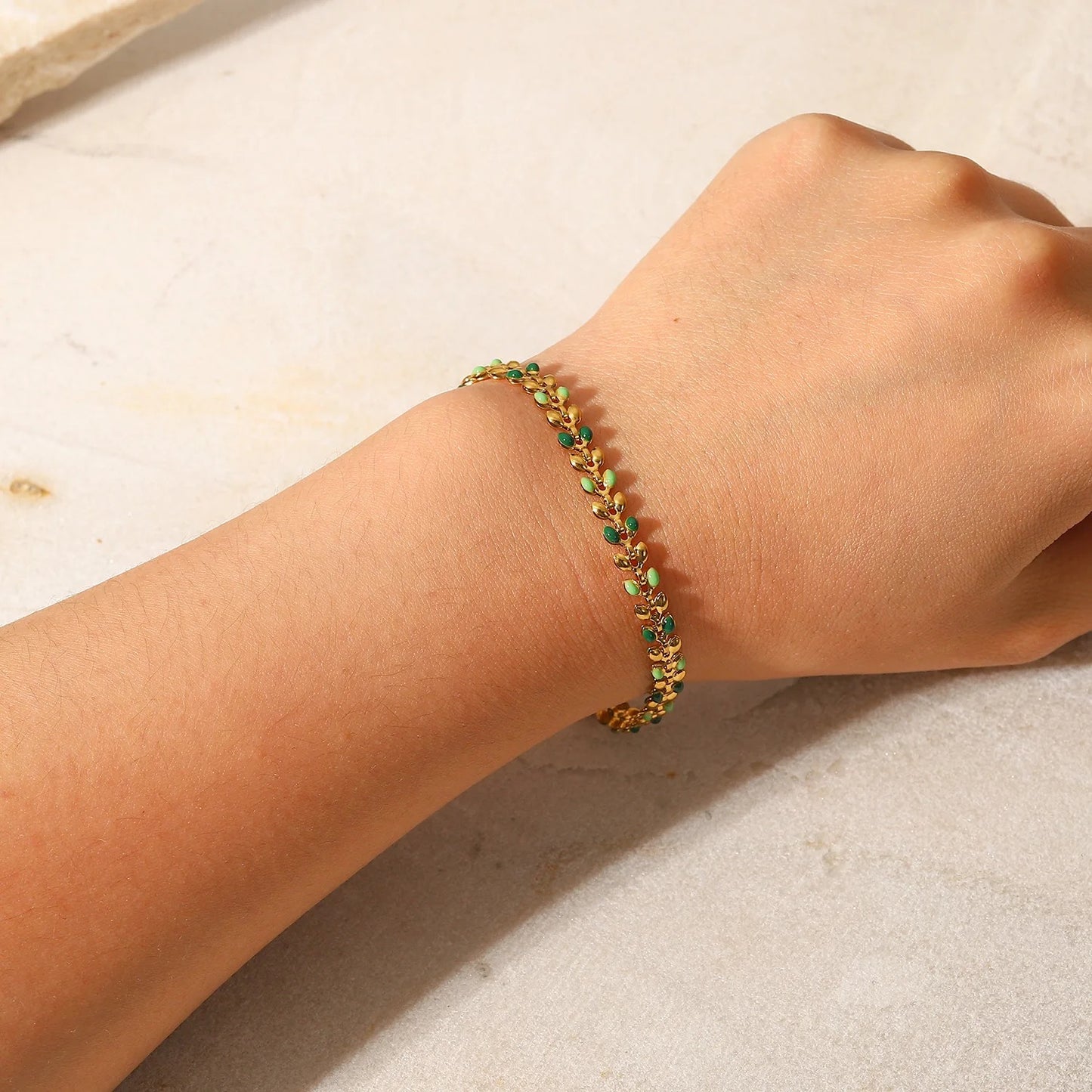 Green leaf bracelet
