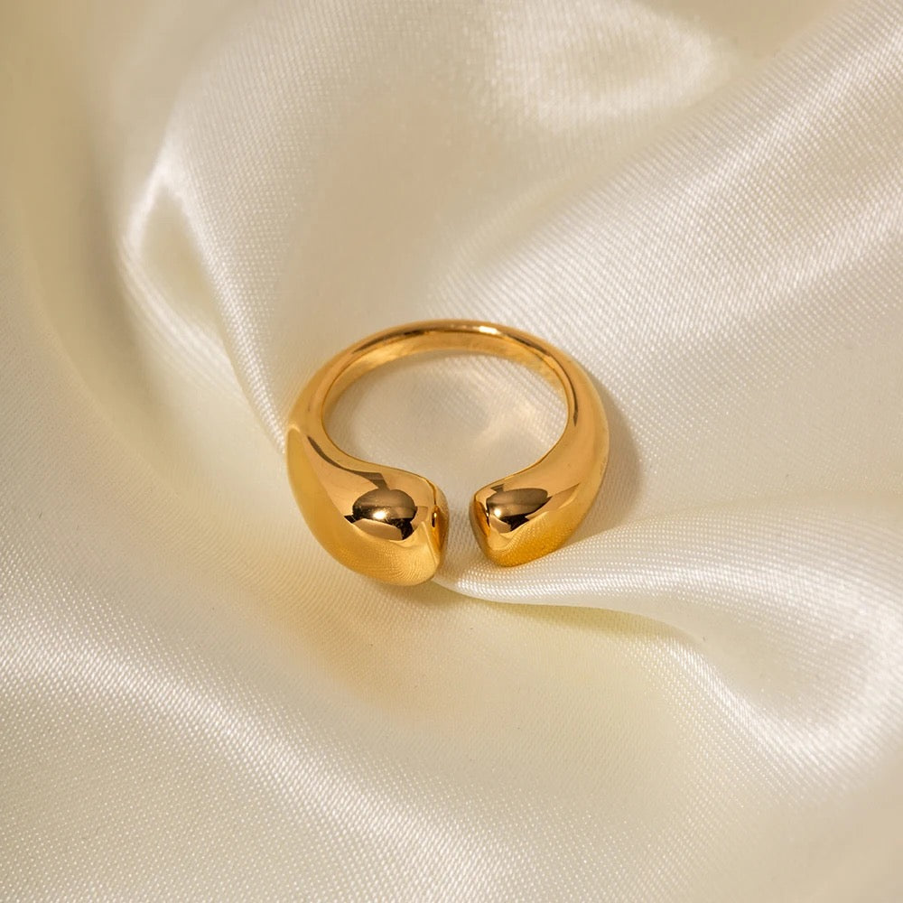 Chunky adjustable ring