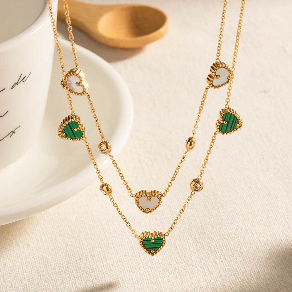 Elegant heart necklace