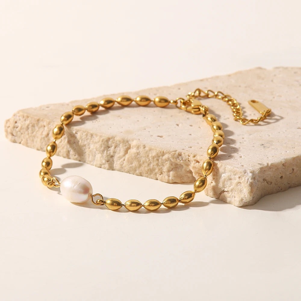 Bead pearl bracelet