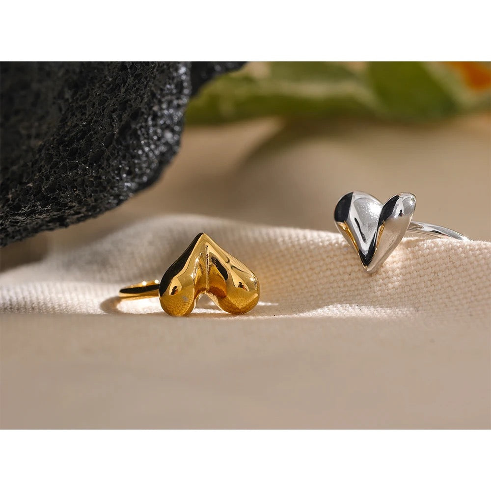 Heart adjustable ring