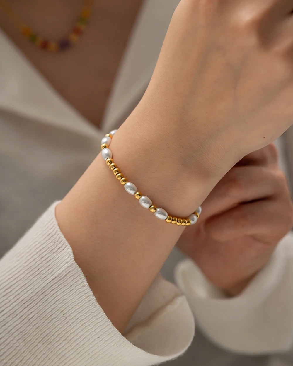 Bead pearl bracelet