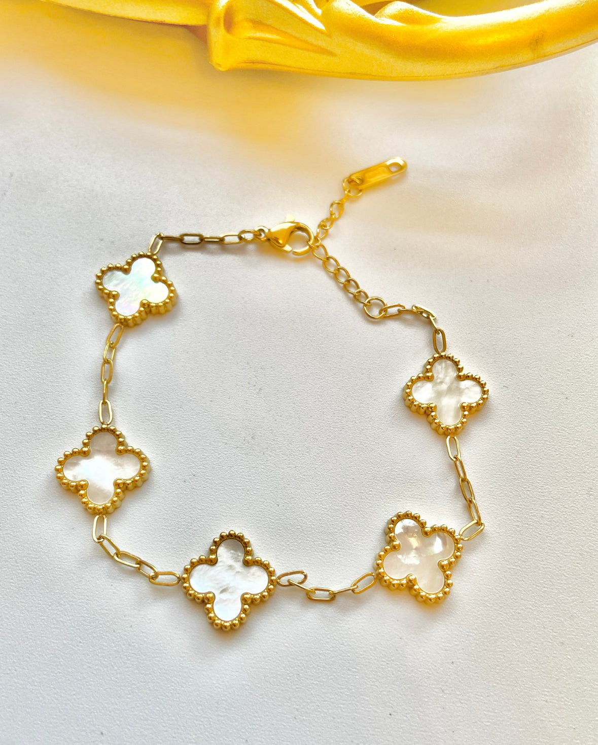 White clover bracelet