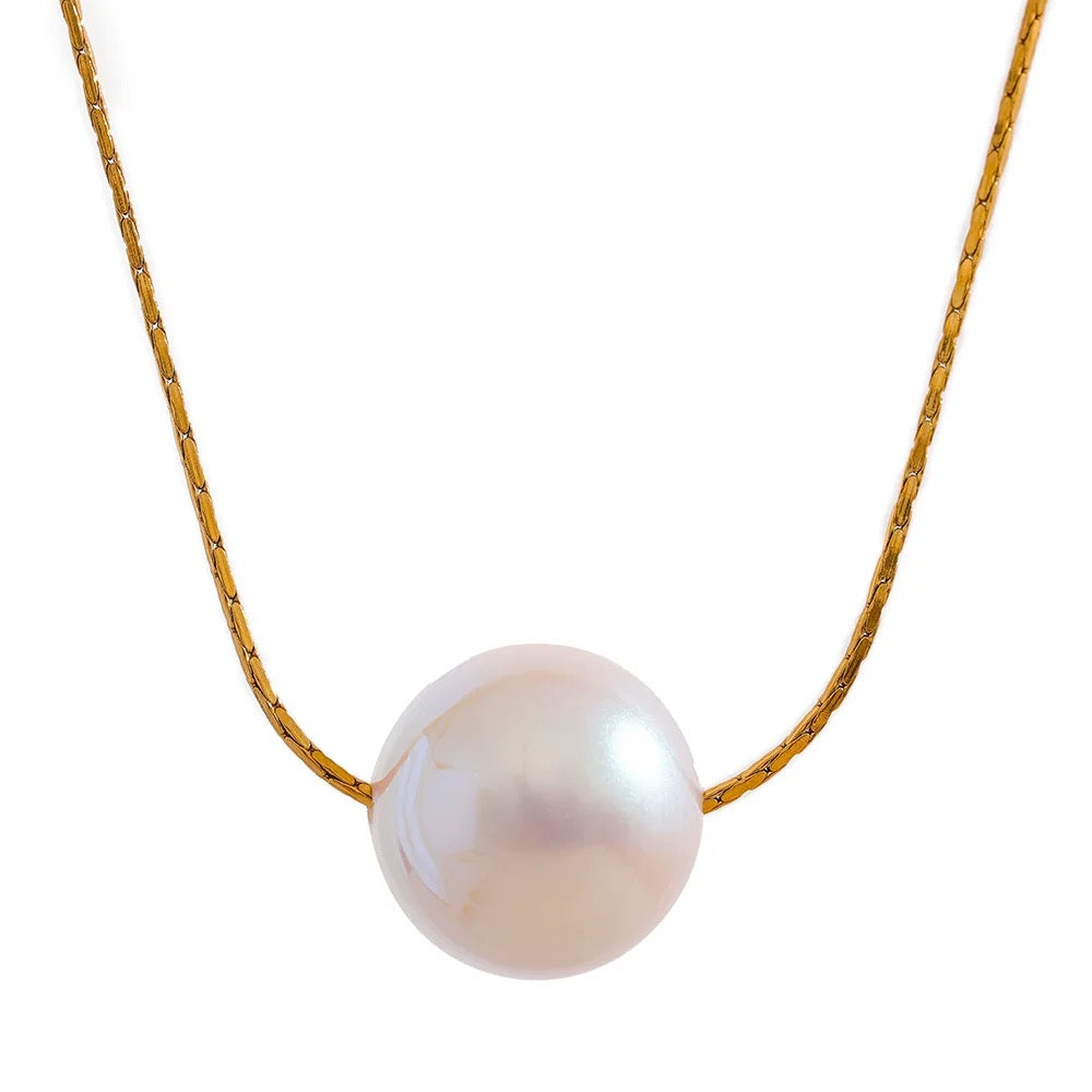 Pearl chain necklace