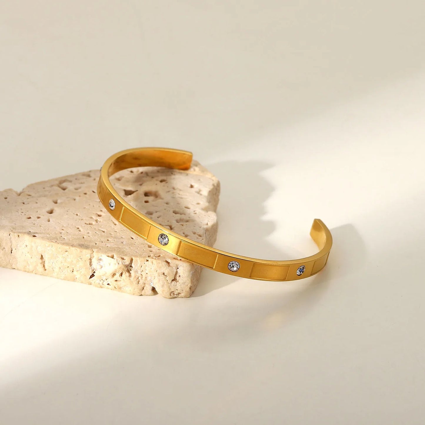 Elegant cuff bracelet