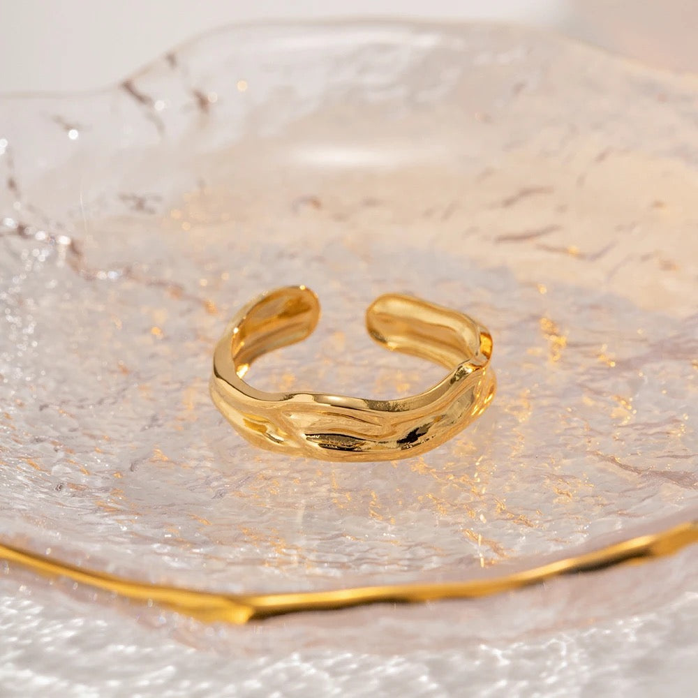 Wave irregular adjustable ring