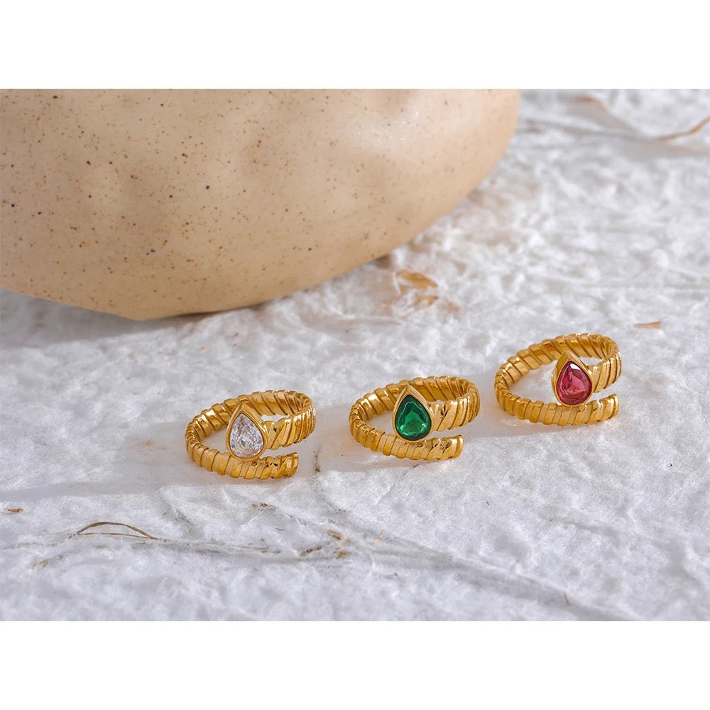 Twisted snake adjustable ring