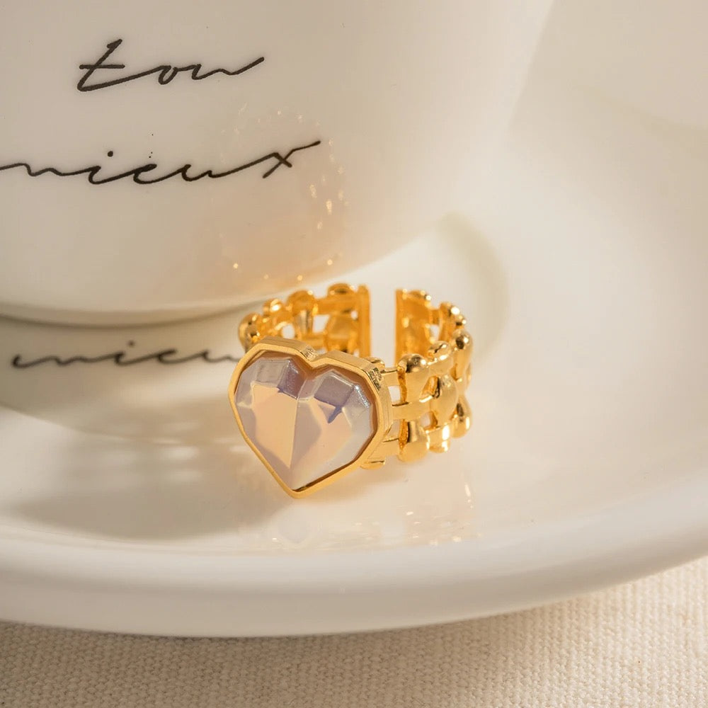 Heart adjustable ring