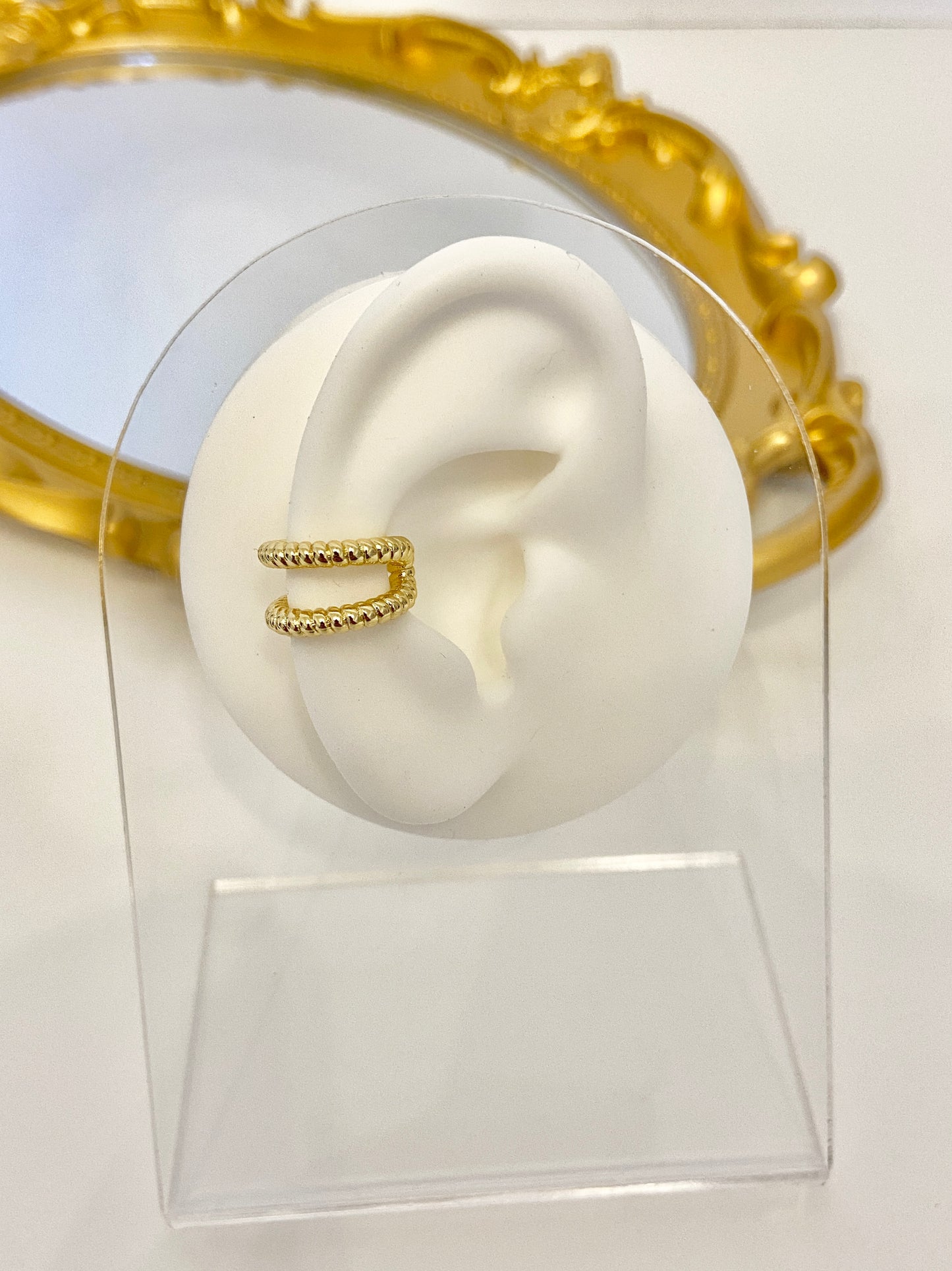 Hanna cuff earring
