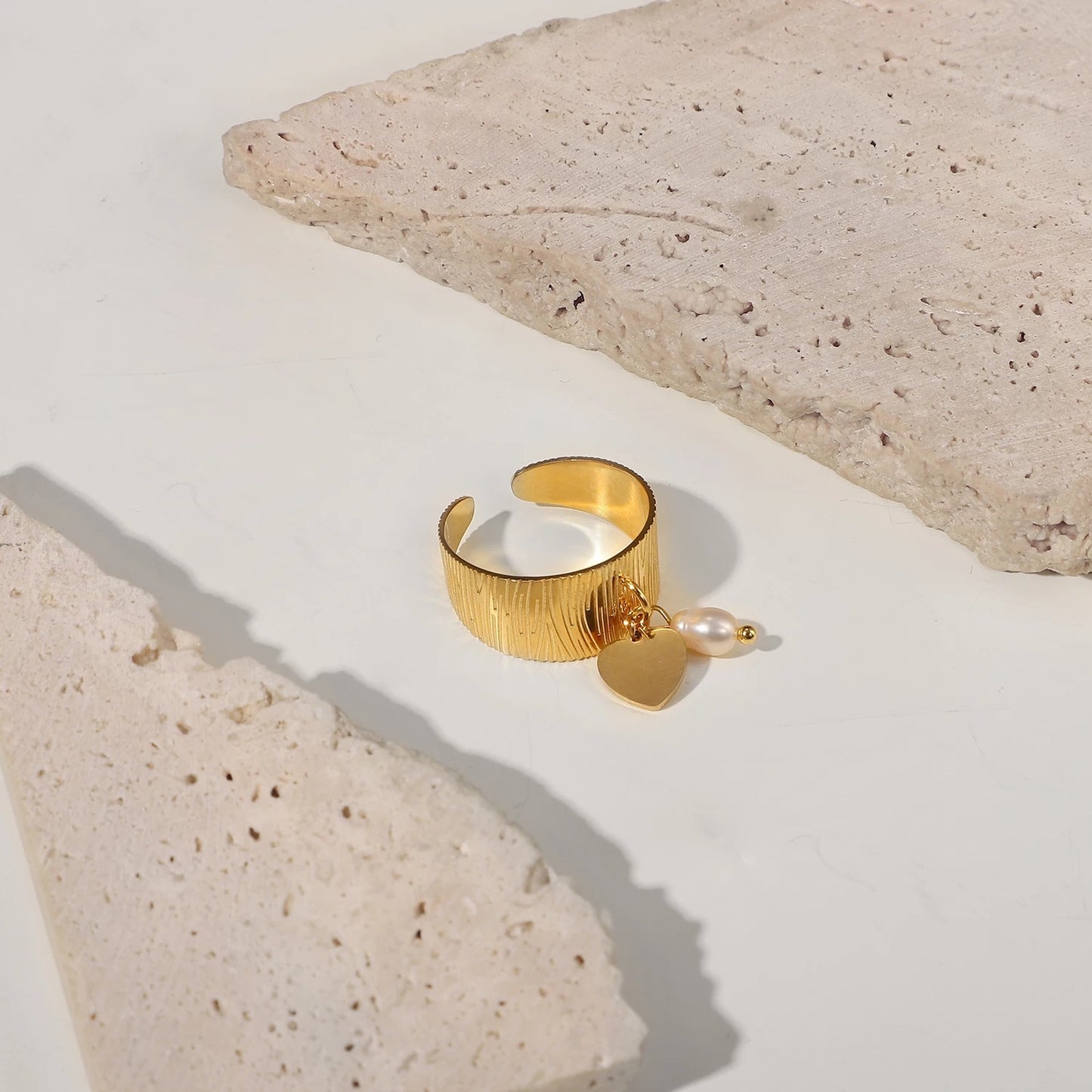 Heart and Pearl adjustable ring