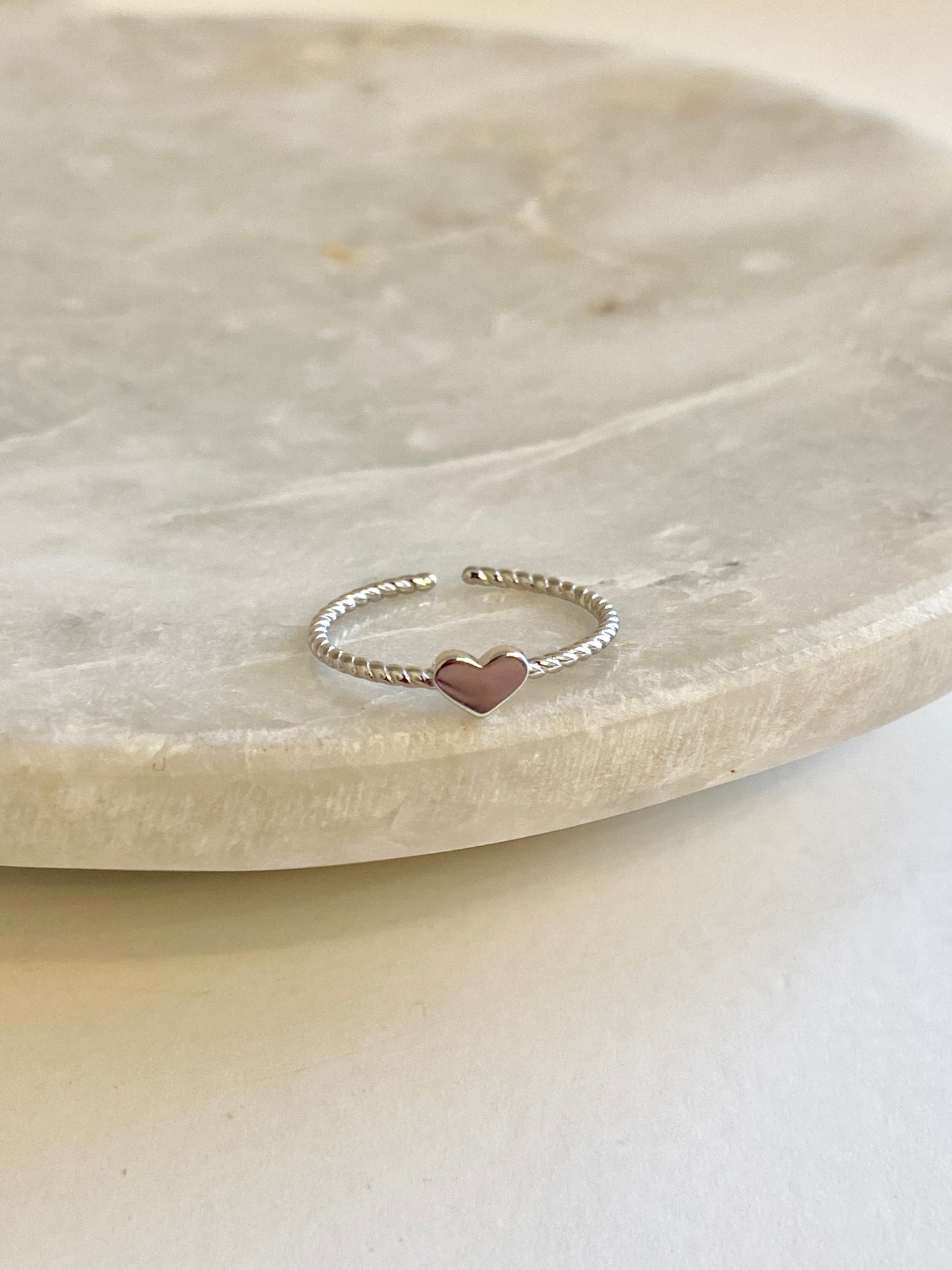 Heart adjustable ring