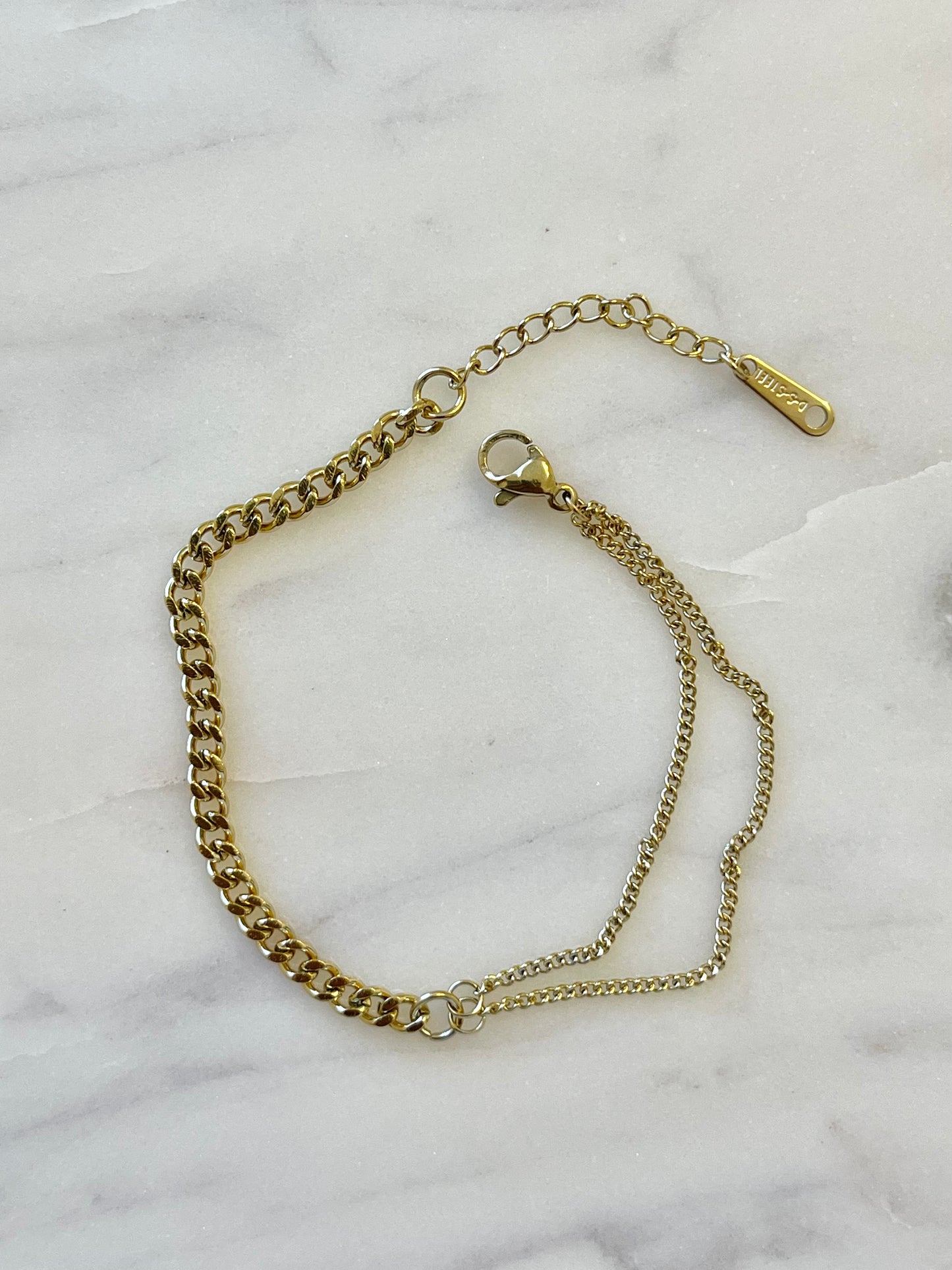 Double chain bracelet