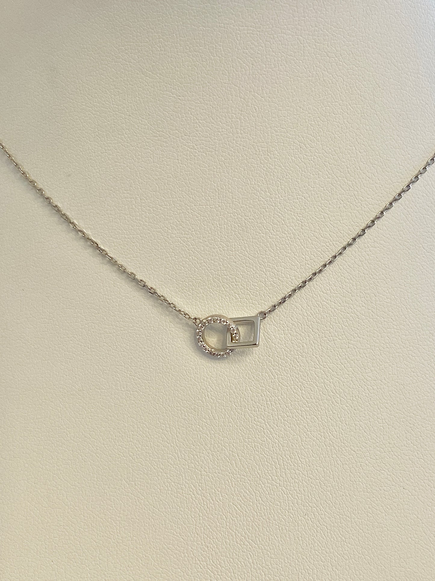 Simple necklace