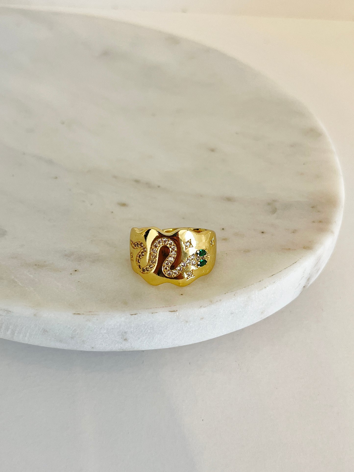 Chunky snake ring