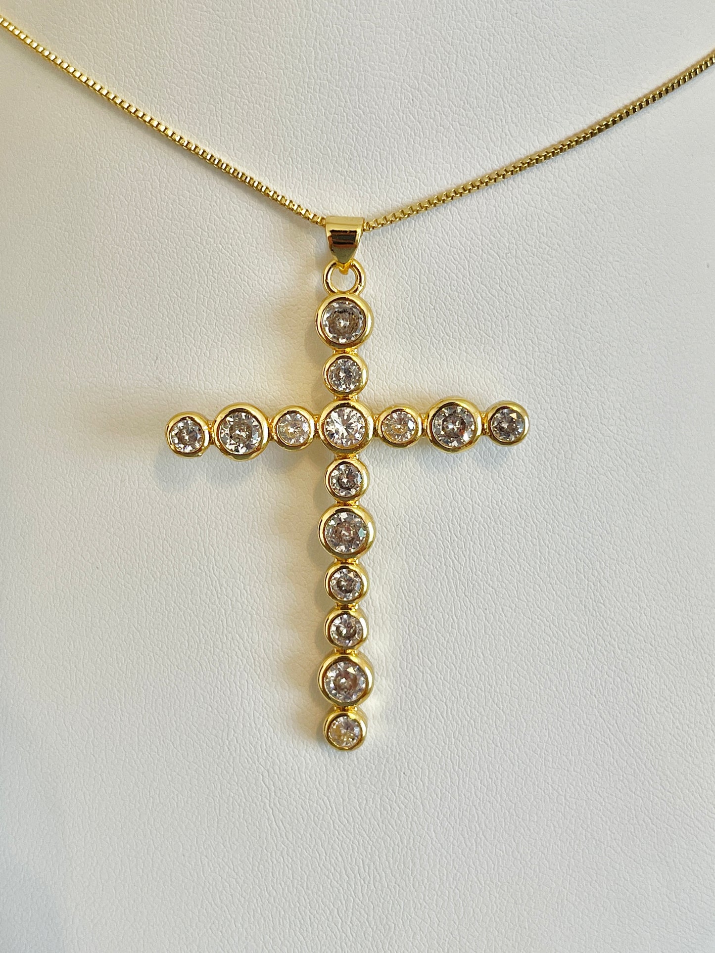 Big cross necklace