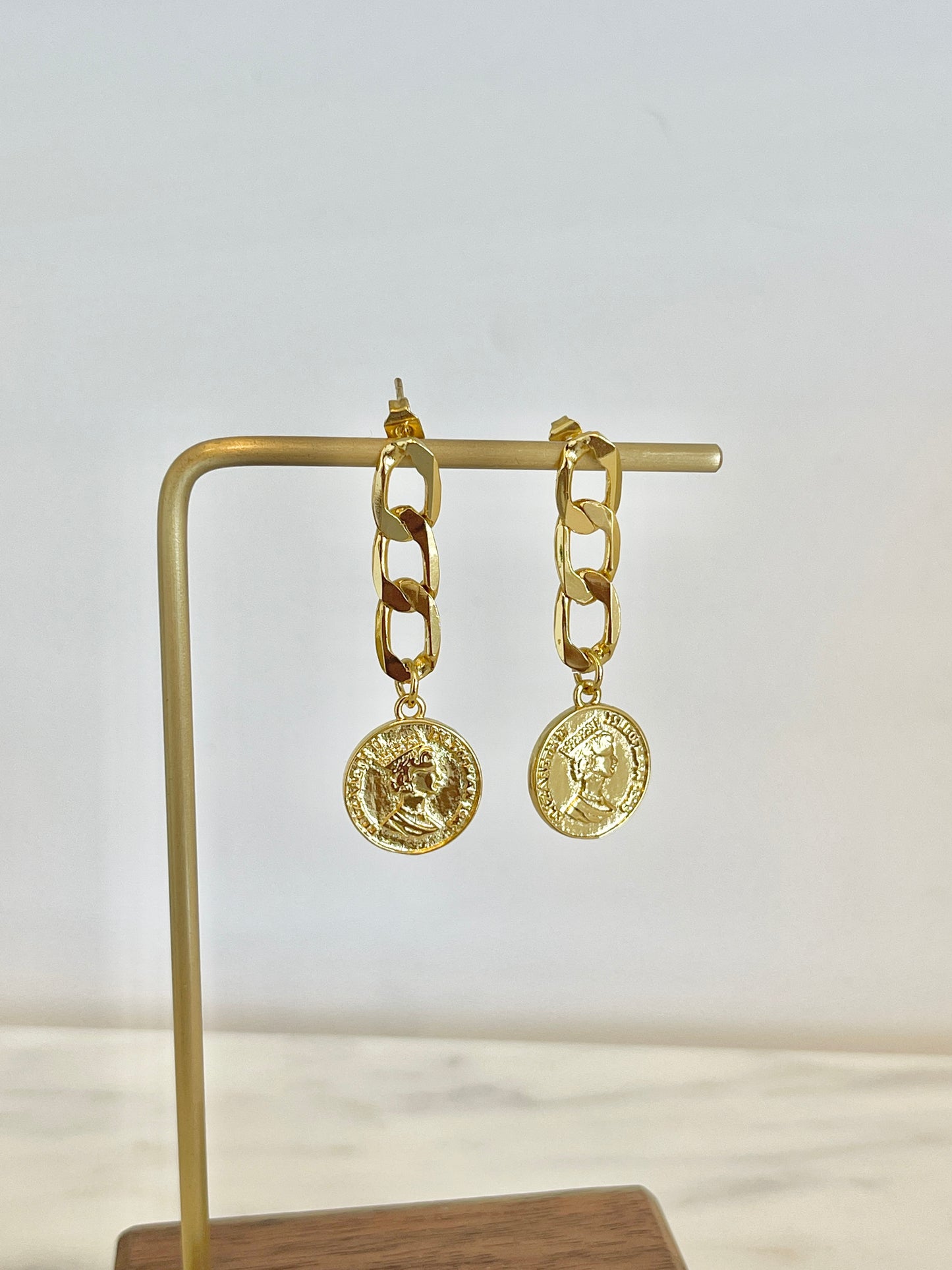 Coin chain stud earrings