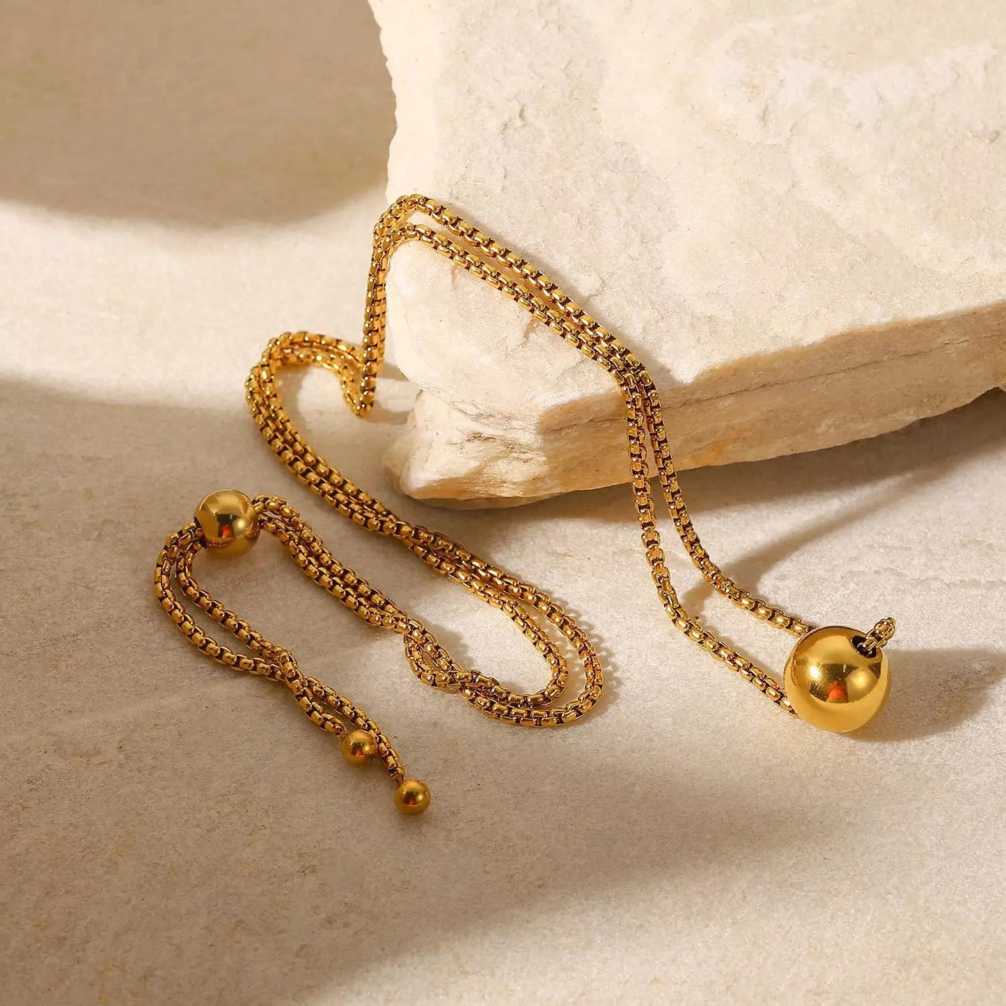 Gold ball adjustable necklace