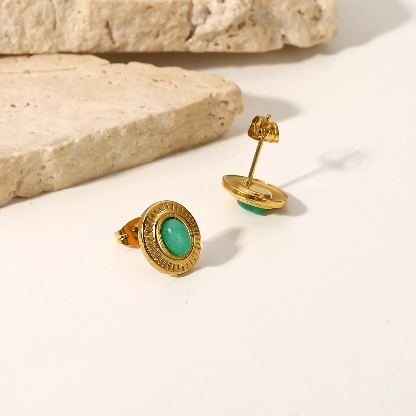 Ins oval emerald button stud earrings