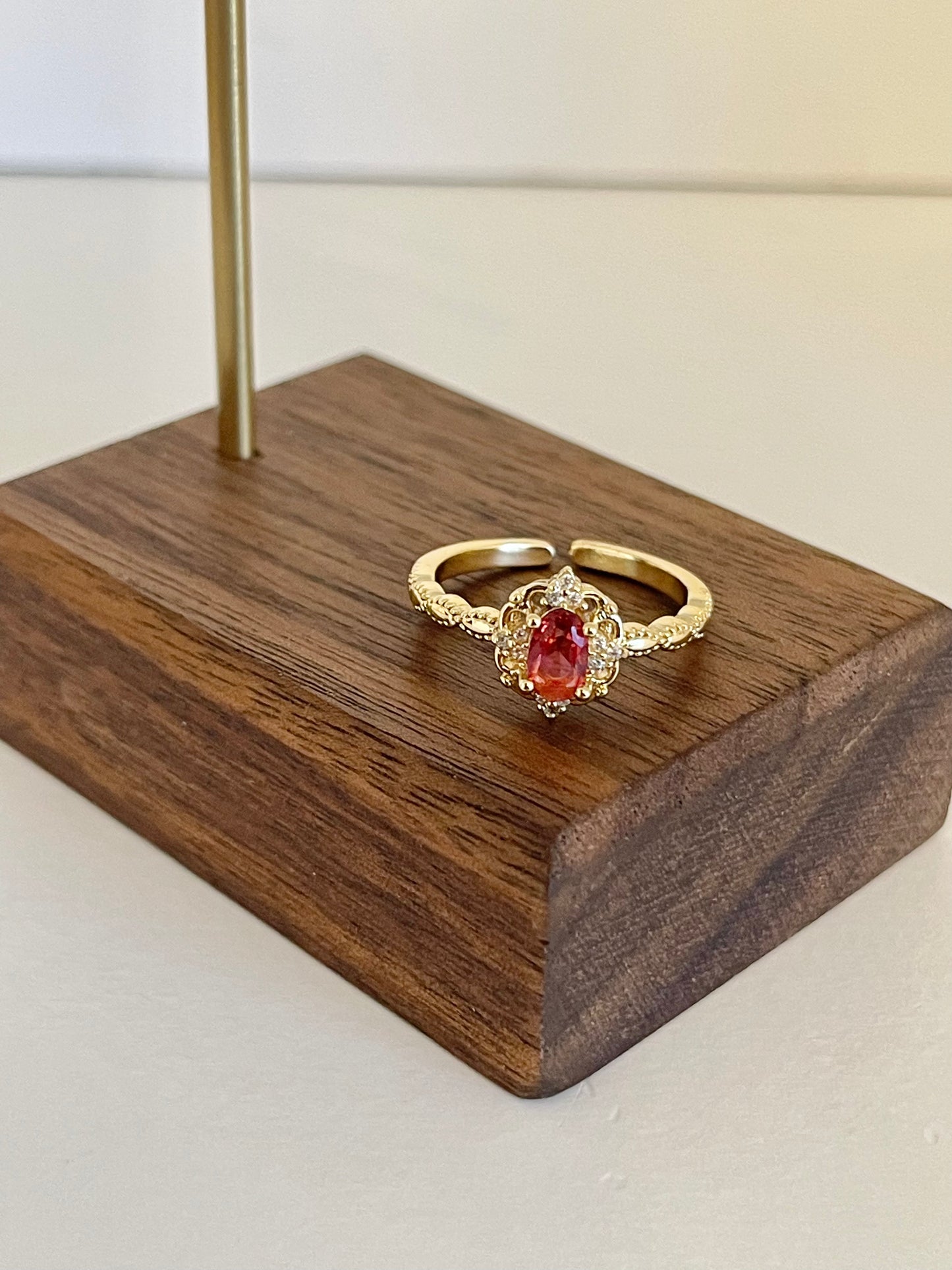 Red elegant adjustable ring