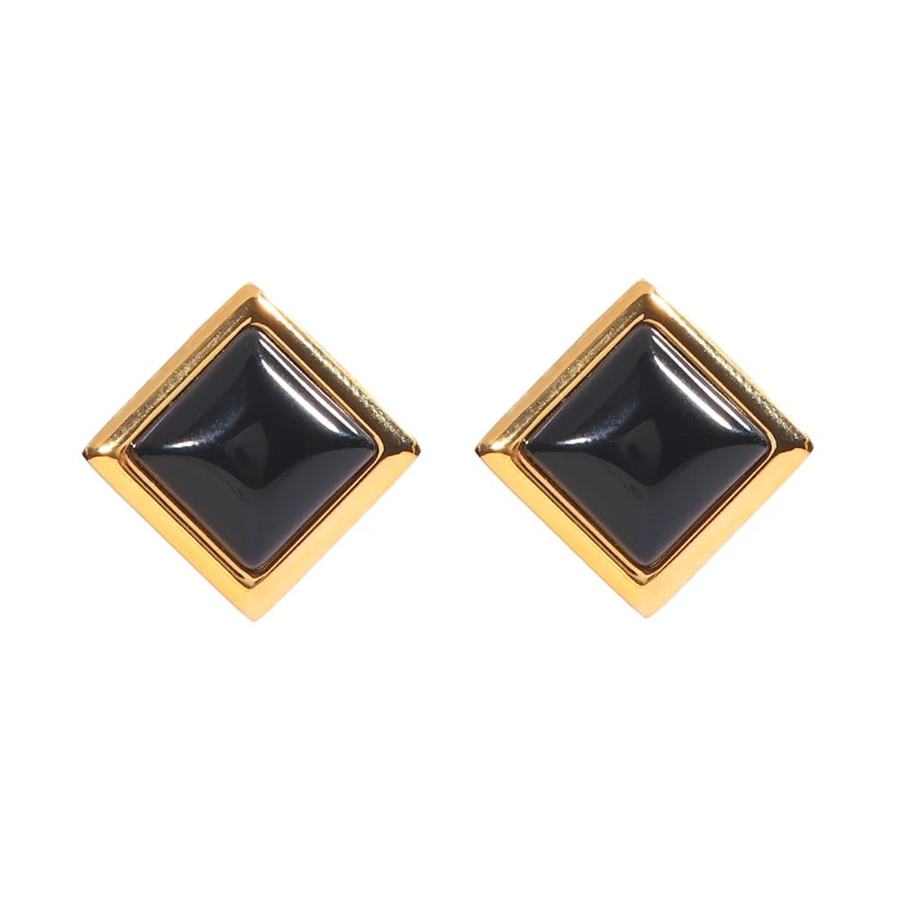 Classic square stud earrings