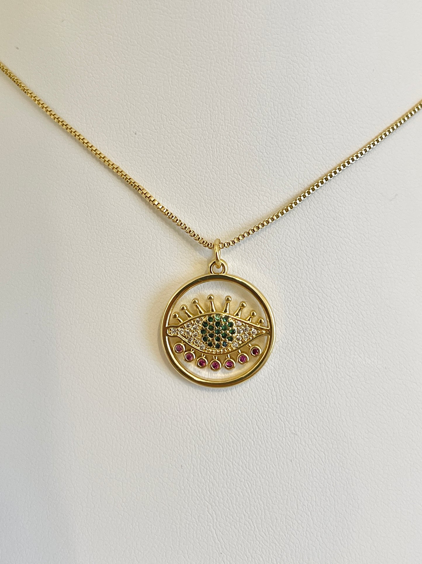 Round evil eye necklace
