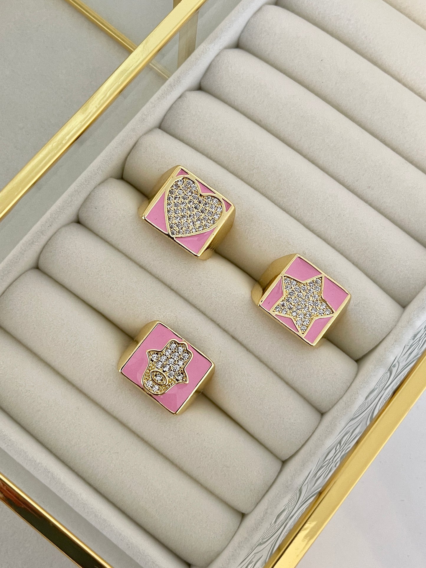 Heart, Hamsa or star ring