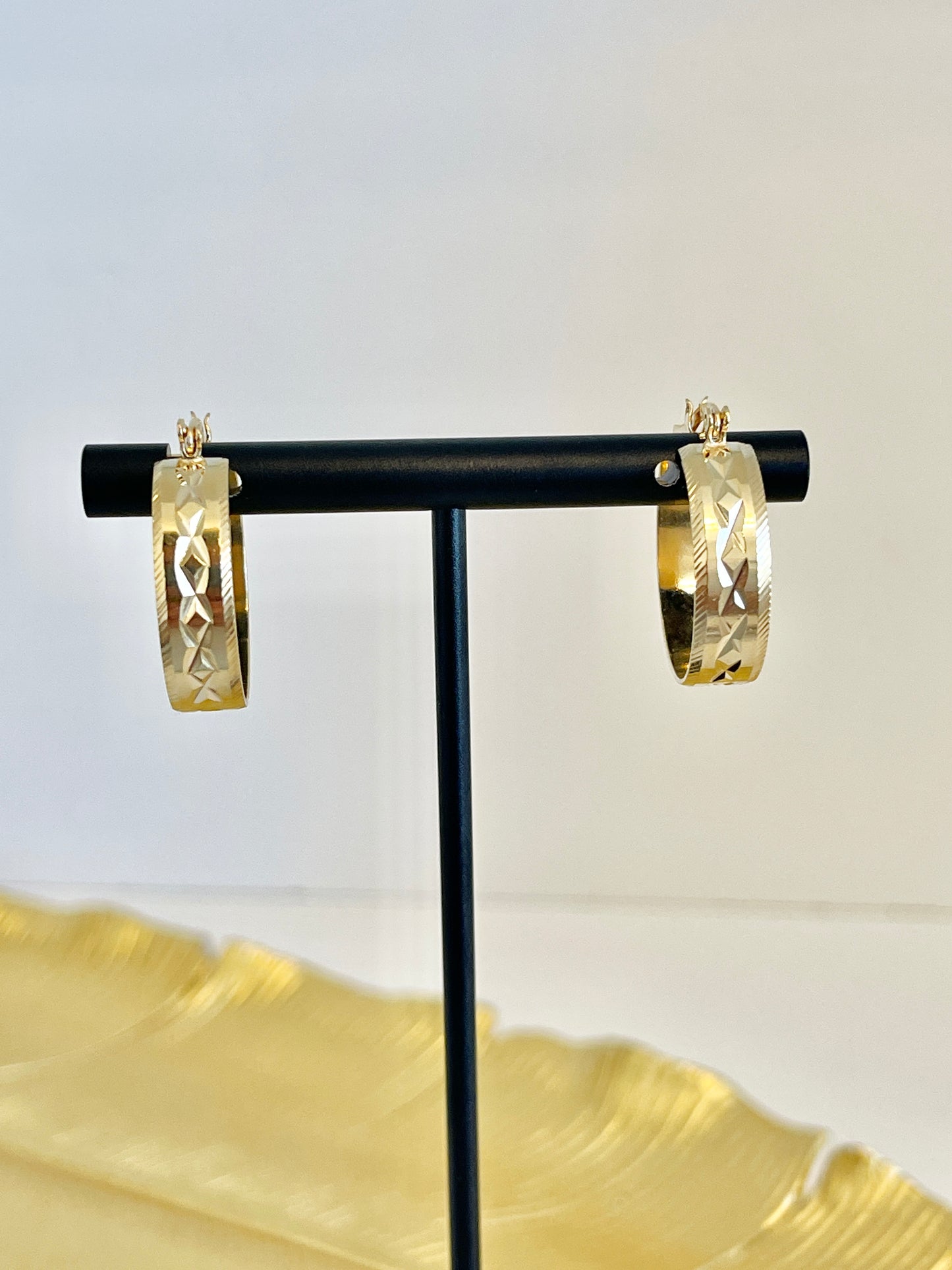 X small hoops