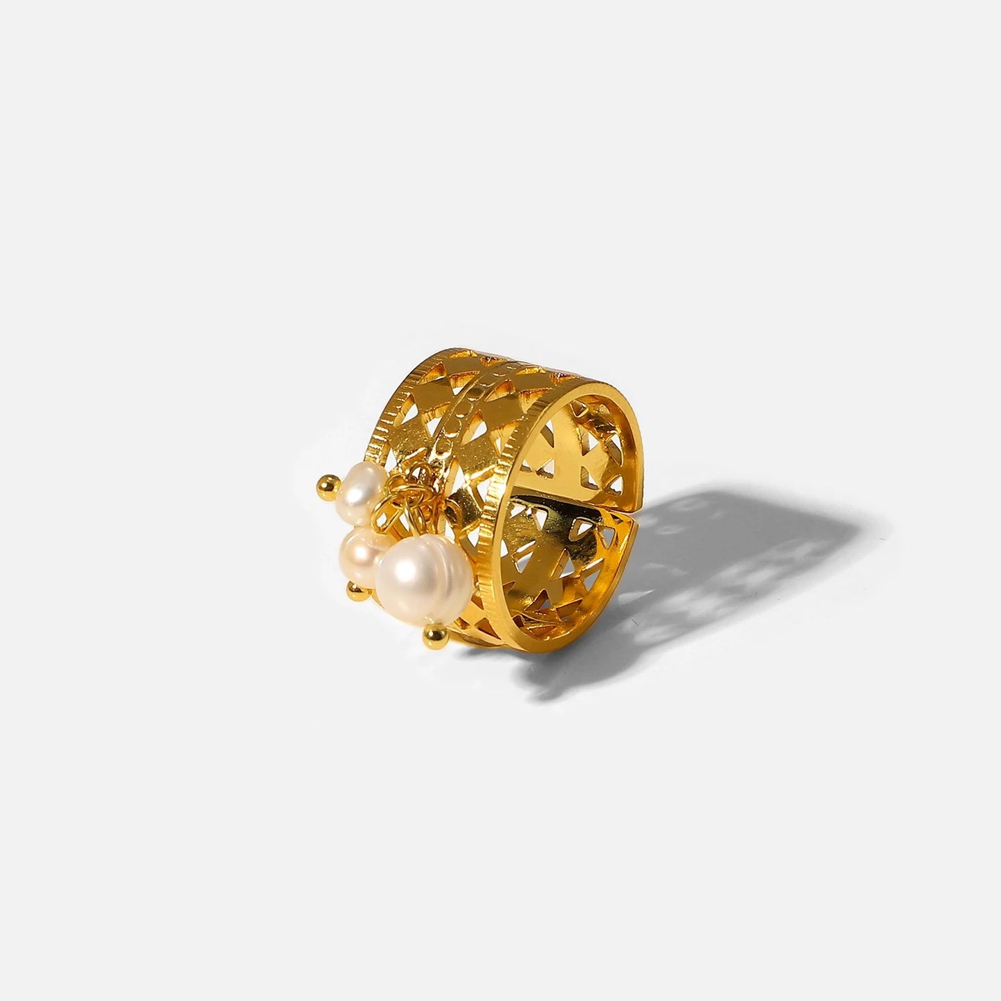 Pearls charm adjustable ring