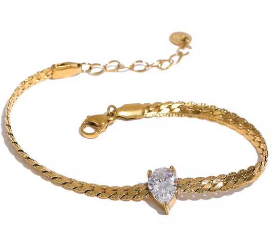 White drop elegant bracelet