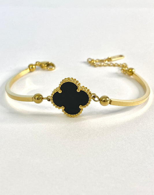Black clover bracelet
