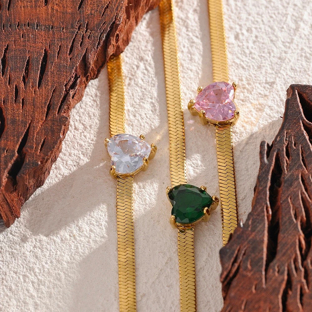 Heart elegant necklace