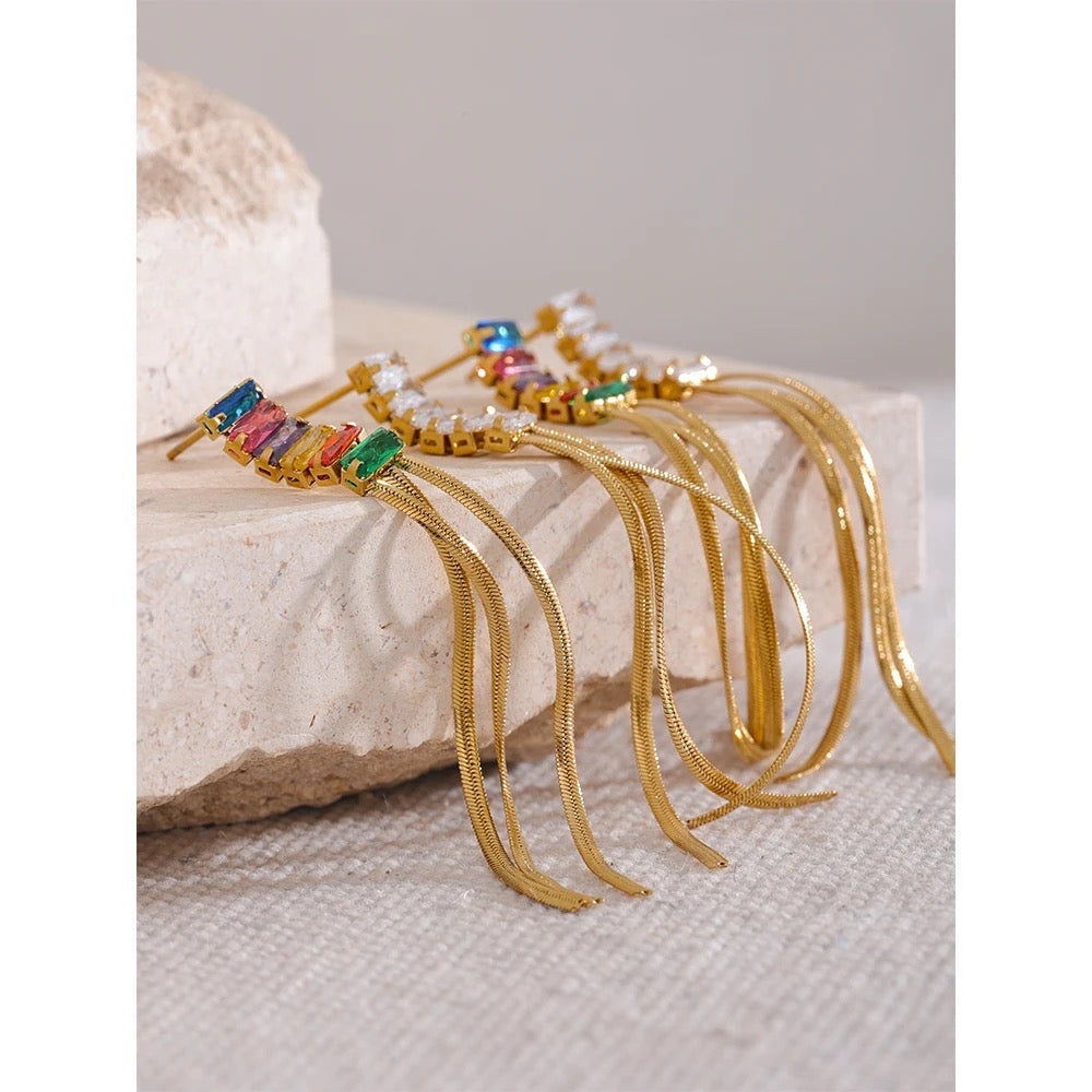 Cubic zirconia elegant drop earring